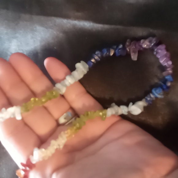 Colorful naturals stone necklace. - Picture 3 of 4